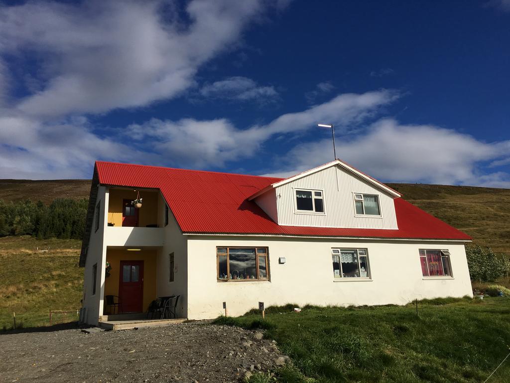 Öndólfsstaðir Farm B&B Laugar  Exteriör bild