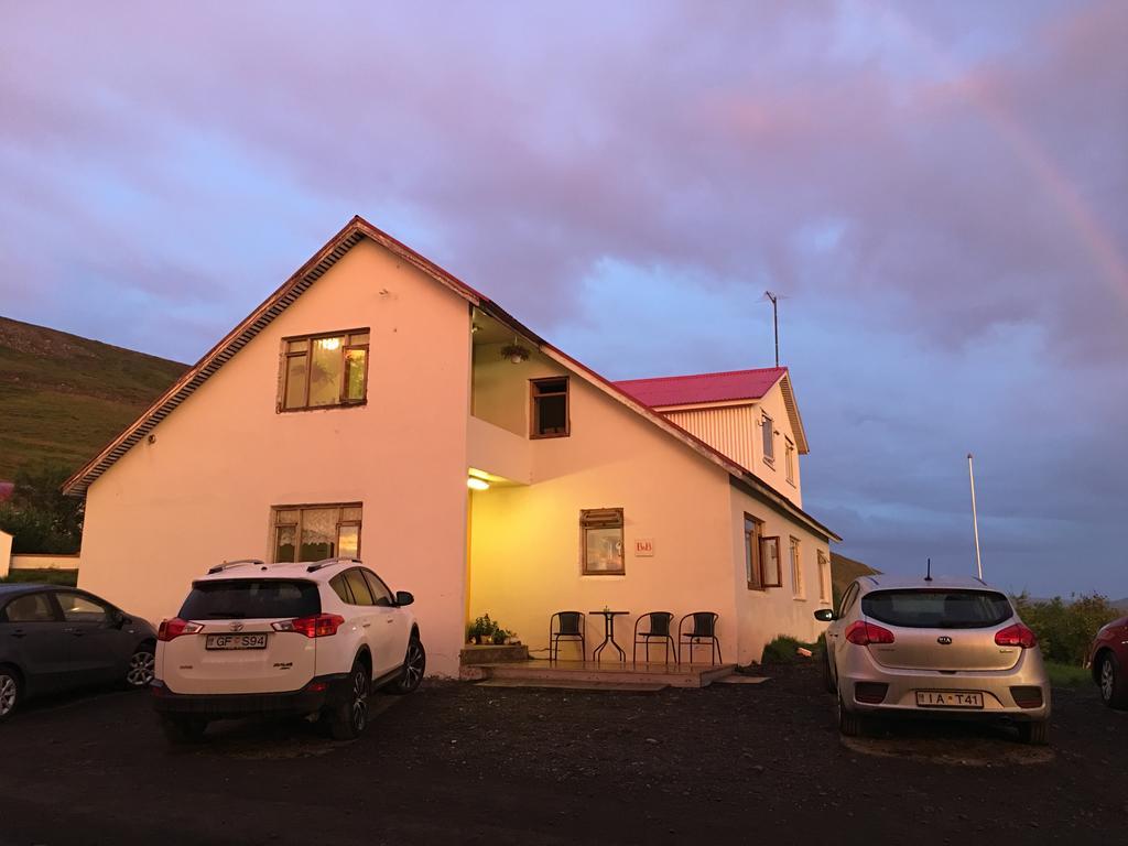 Öndólfsstaðir Farm B&B Laugar  Exteriör bild