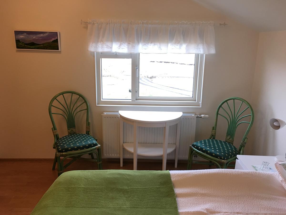 Öndólfsstaðir Farm B&B Laugar  Exteriör bild